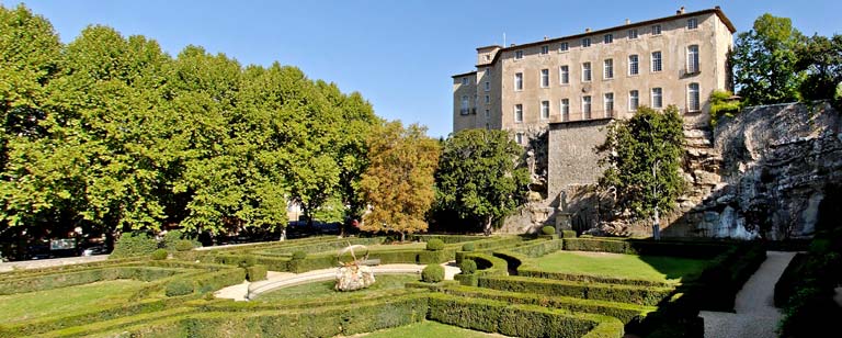 Châteaux, musées, monuments en Provence Verte & Verdon