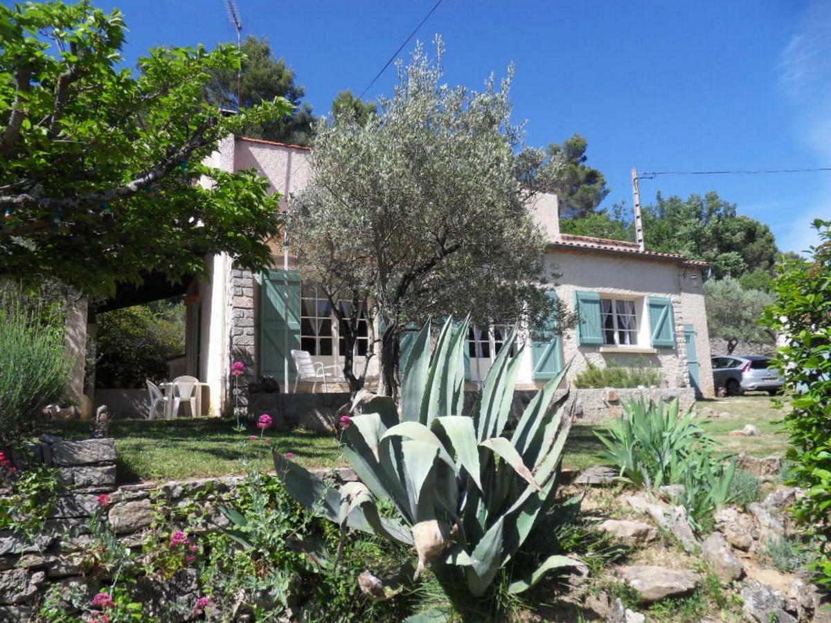 Villa La Sauvagine : Location Vacances à Barjols