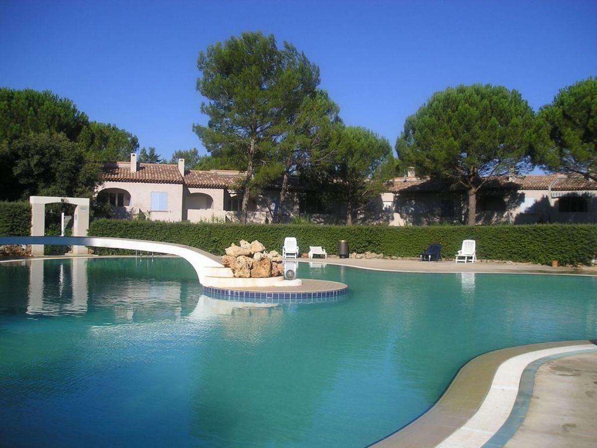 Location CIGOLOTTI : Location Vacances à Carcès