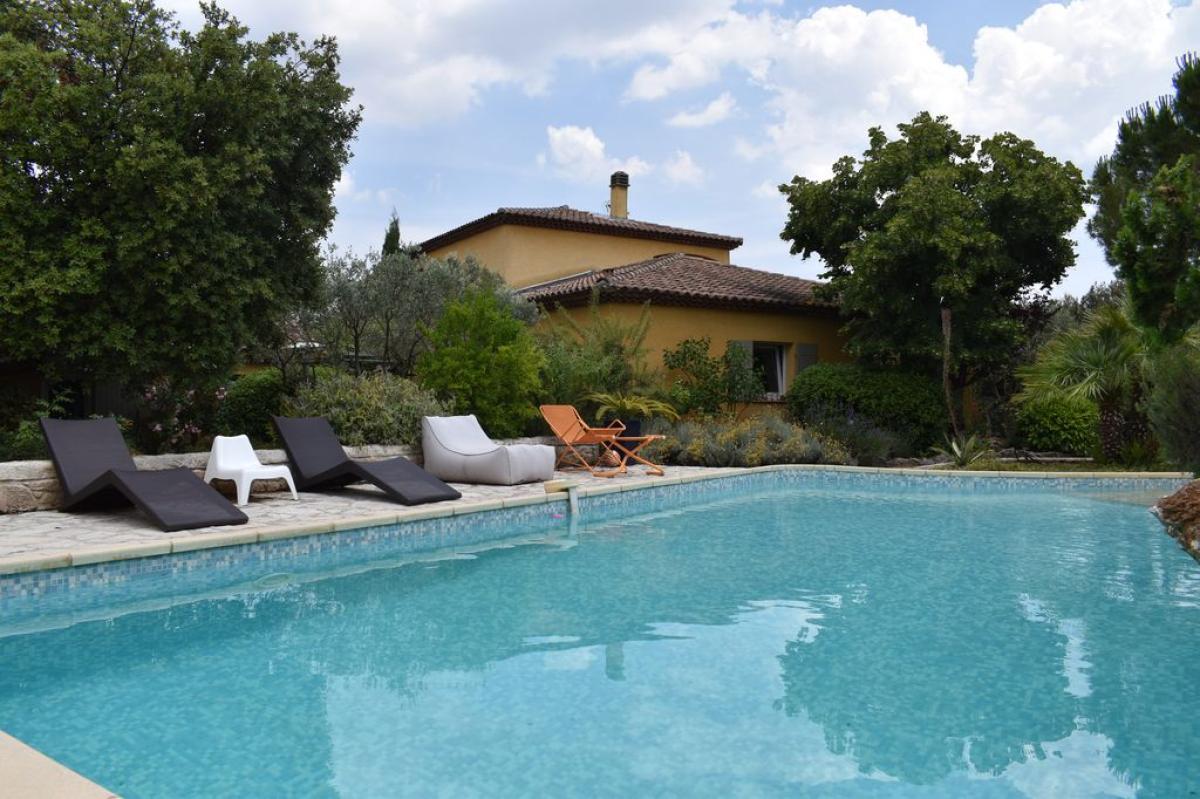 Location CHAOUCHE : Location Vacances à Saint Maximin la Sainte Baume