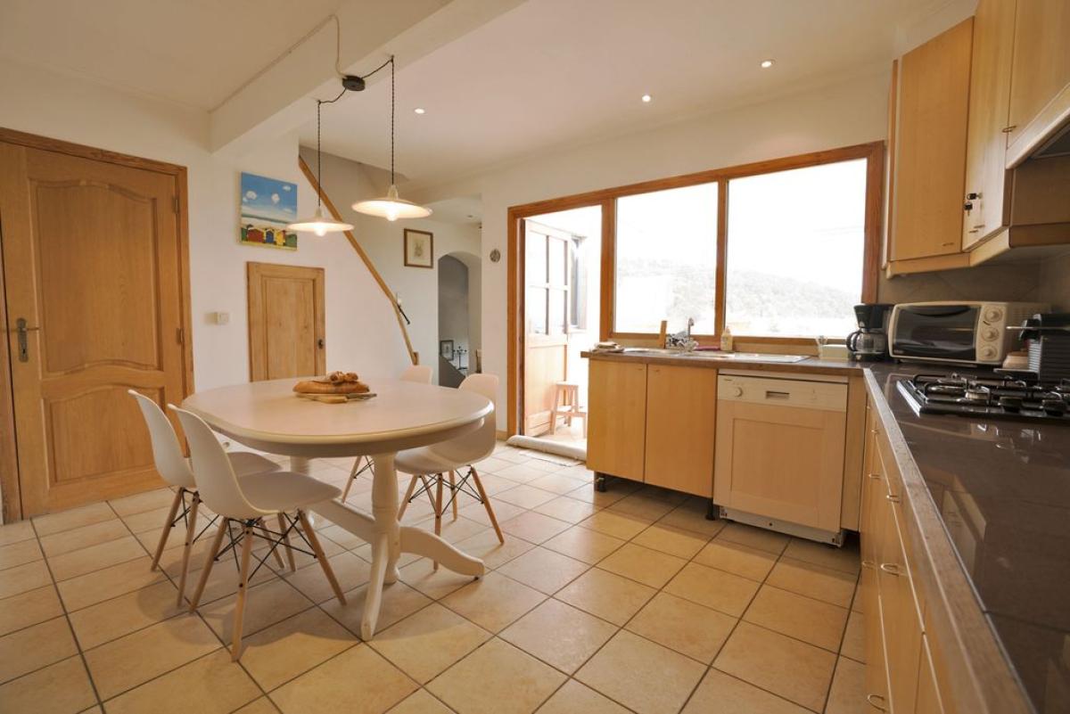 Le Grenadier : Location Vacances à Cotignac