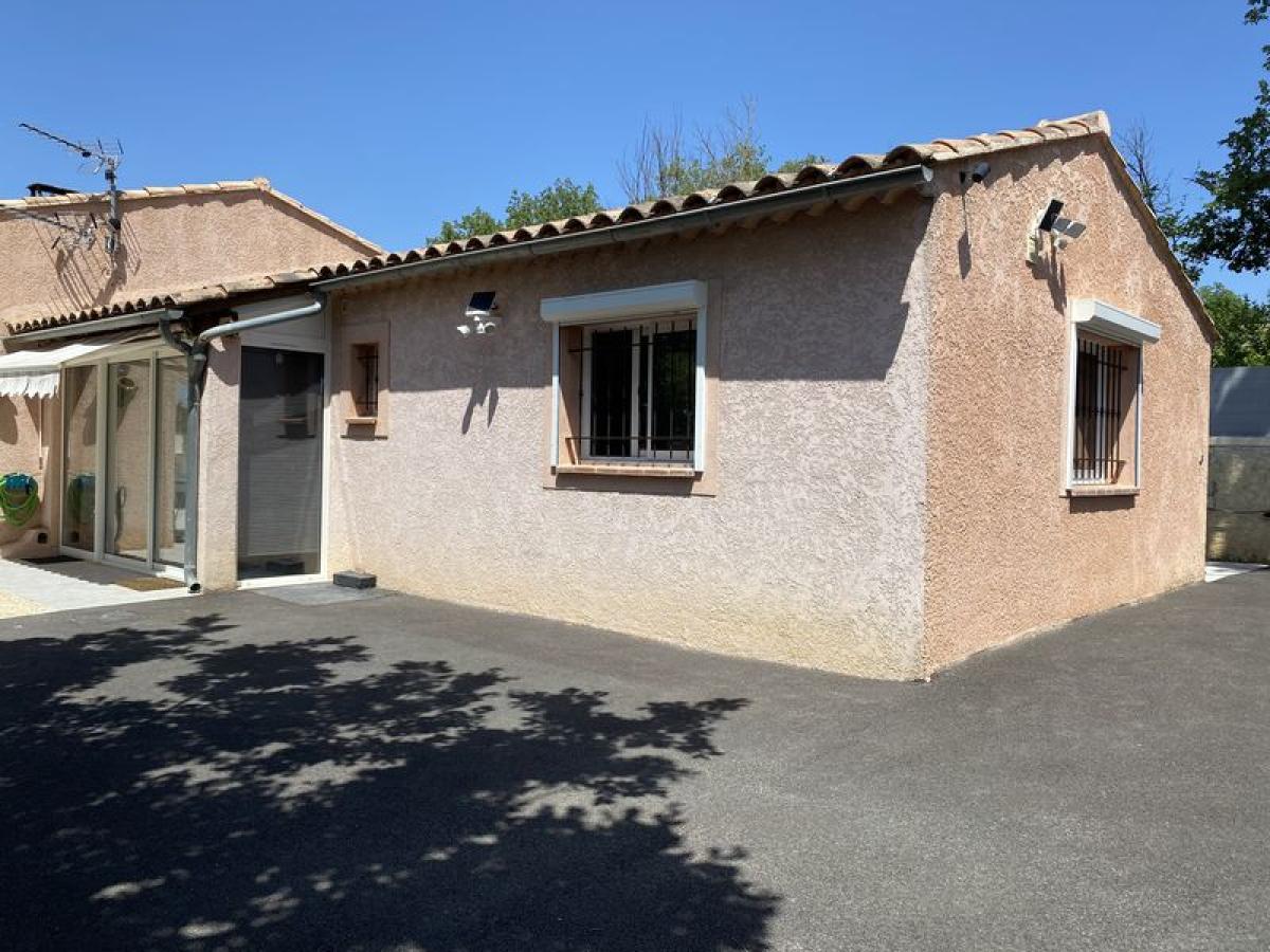 Location FRANCHETTI : Location Vacances à Brignoles